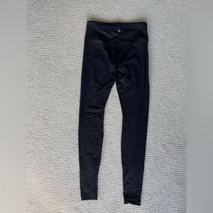 Lululemon black leggings size 4